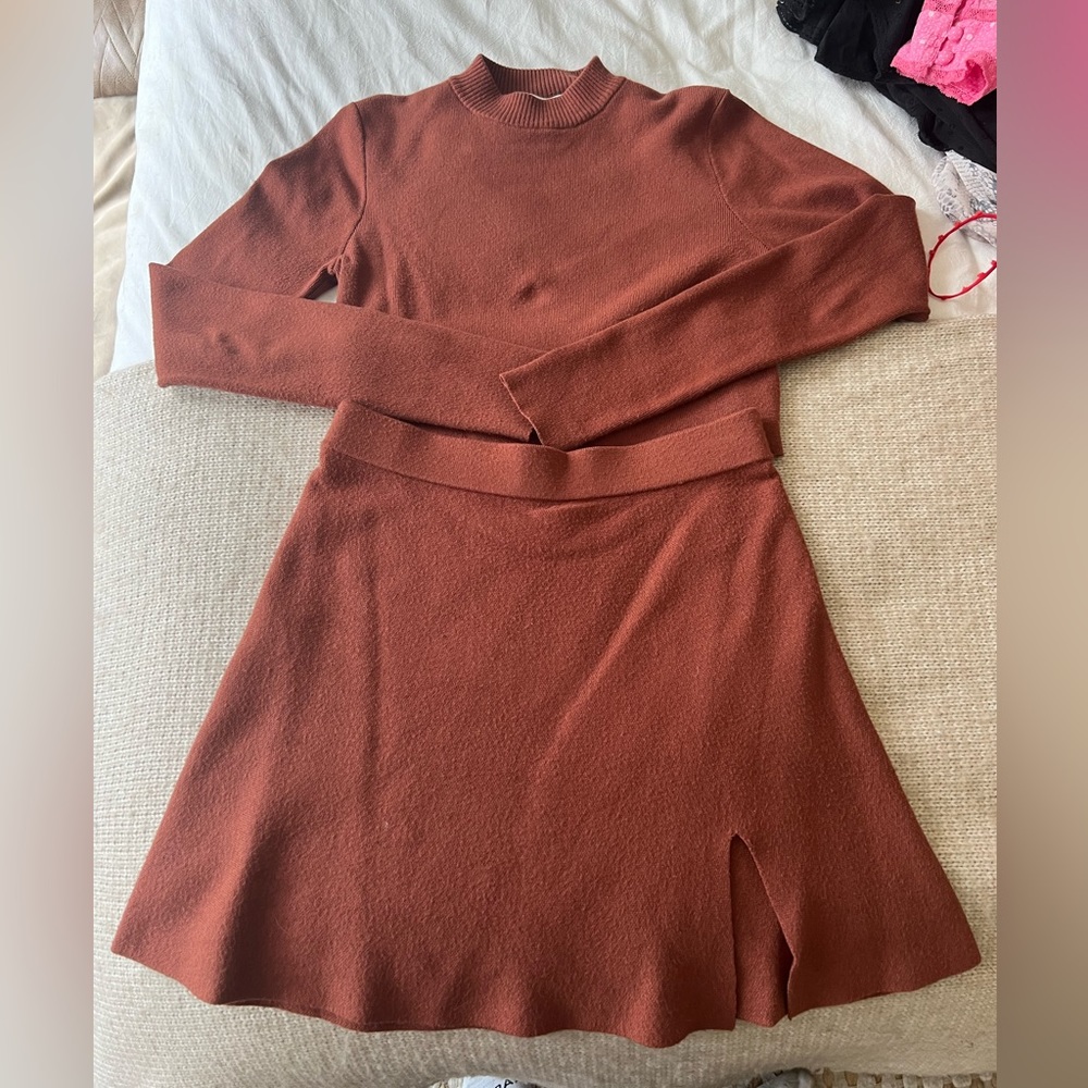 Sweater skirt set!